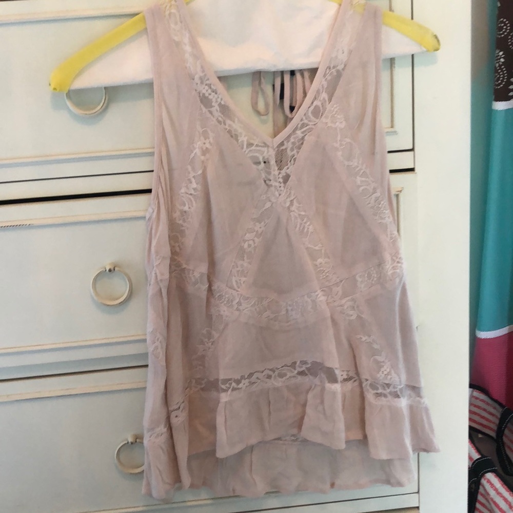 American Eagle cream lacy tank